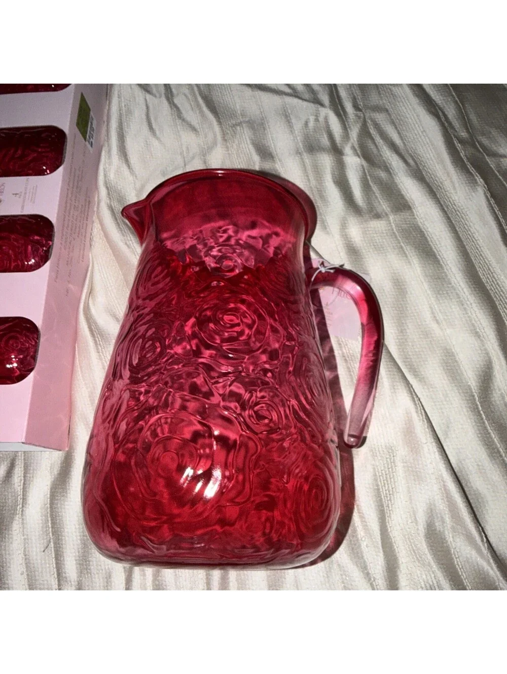 Paris Hilton Hot Pink Roses  4 Quart Acrylic Pitcher & 4 cup combo NWT